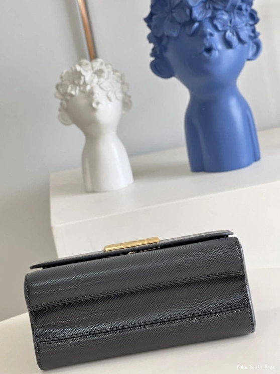 Fake Louis Bags MM VUITTON TWIST LOUIS 0822